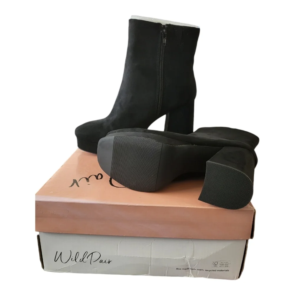 Wild pair coraff black faux‎ suede platform boot
